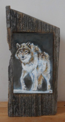Timber Wolf
11” x 5” x 4” Timber Wolf
11” x 5” x 4”
